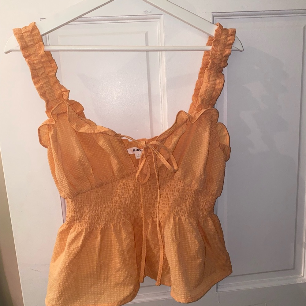 Tank top with cinching and tie front